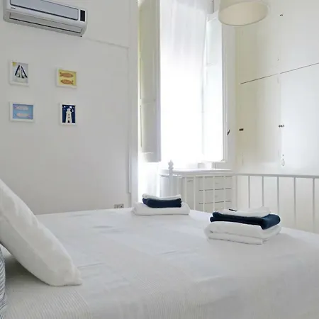 Vila Resi Bari